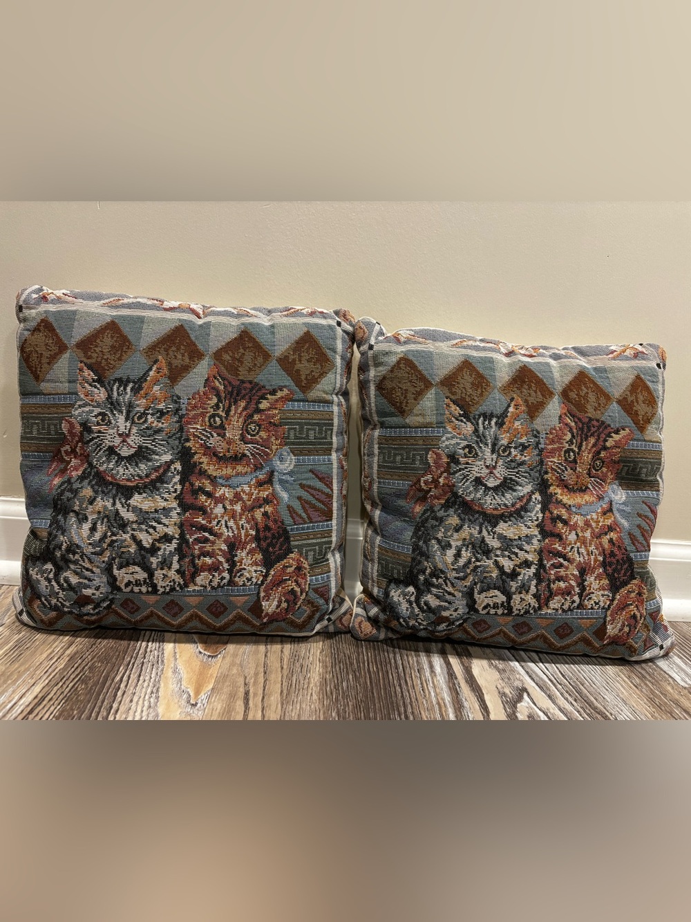 Vintage Cat Tapestry Pillows